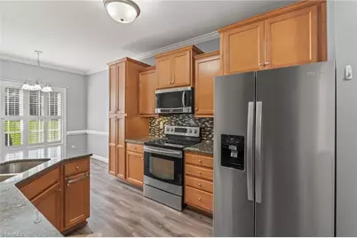 106 Stonegate Court, Reidsville, NC 27320 - Photo 10