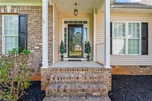 106 Stonegate Ct, Reidsville, NC 27320 - Photo 2