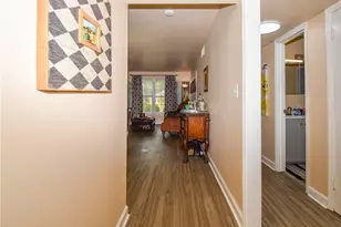 2890 Carriage Dr, Winston-Salem, NC 27106 - Photo 4
