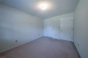 265 Rolling Green Dr, Winston-Salem, NC 27107 - Photo 24