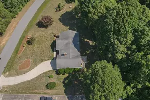 265 Rolling Green Dr, Winston-Salem, NC 27107 - Photo 34