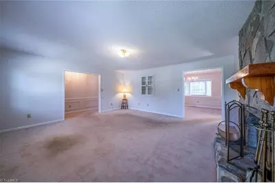 265 Rolling Green Drive, Wallburg, NC 27107 - Photo 10