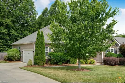 350 High Knoll Drive, Walkertown, NC 27051 - Photo 8