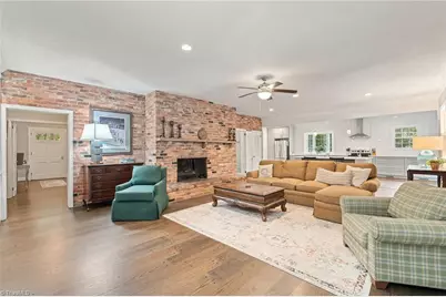 706 W Cornwallis Drive, Greensboro, NC 27408 - Photo 8