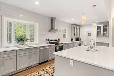 706 W Cornwallis Drive, Greensboro, NC 27408 - Photo 18