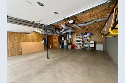 2224 E Old US Highway 421, Yadkinville, NC 27055 - Photo 32