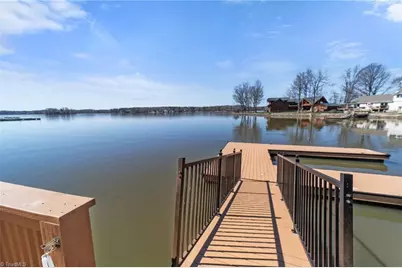 423 N Shore Drive, Lexington, NC 27292 - Photo 16