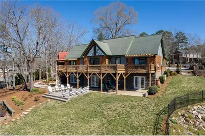 423 N Shore Drive, Lexington, NC 27292 - Photo 8
