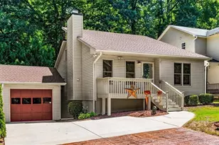 5021 Mereworth Ct, Winston-Salem, NC 27104 - Photo 2