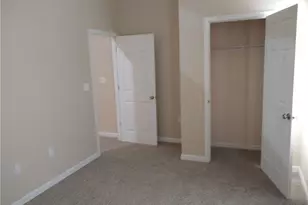 118 W Murphy St, Madison, NC 27025 - Photo 4