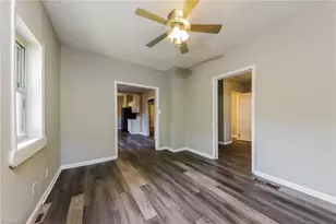 1901 N Dunleith Ave, Winston-Salem, NC 27105 - Photo 4