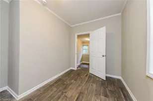 1901 N Dunleith Ave, Winston-Salem, NC 27105 - Photo 8