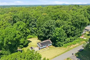 4810 Hemphill Dr, Winston-Salem, NC 27105 - Photo 36
