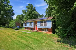 4810 Hemphill Dr, Winston-Salem, NC 27105 - Photo 2