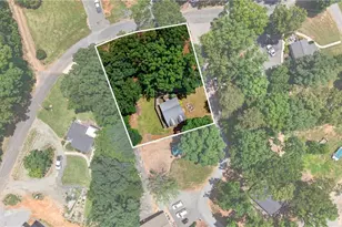 108 Beach Dr, New London, NC 28127 - Photo 4