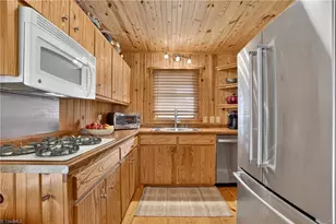 108 Beach Dr, New London, NC 28127 - Photo 18