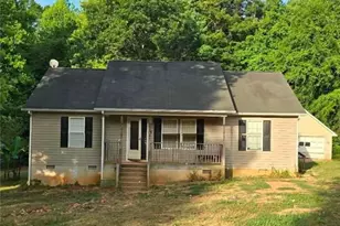 173 Dakota Dr, Graham, NC 27253 - Photo 2