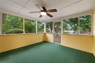 731 Oakgrove Dr, Graham, NC 27253 - Photo 24