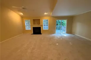 607 Westpark Ct, Winston-Salem, NC 27103 - Photo 4
