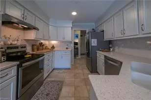 7060 Orchard Path Dr, Clemmons, NC 27012 - Photo 12