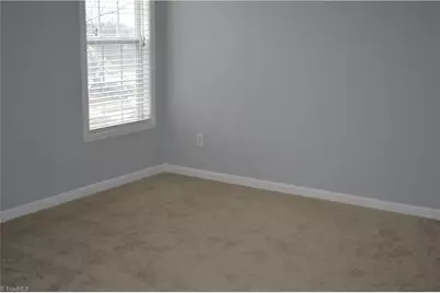 484 Dunwood Drive, High Point, NC 27265 - Photo 22