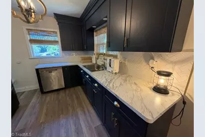808 Donnell Street, Kernersville, NC 27284 - Photo 10