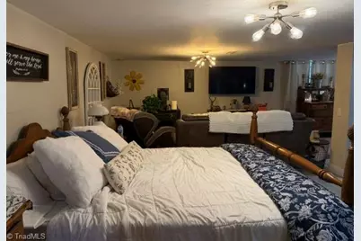 808 Donnell Street, Kernersville, NC 27284 - Photo 24