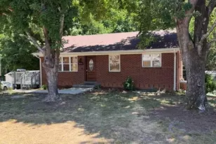 808 Donnell St, Kernersville, NC 27284 - Photo 2