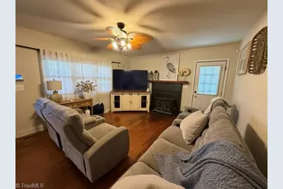 808 Donnell Street, Kernersville, NC 27284 - Photo 8