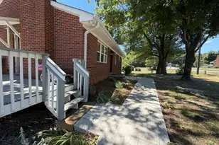 808 Donnell St, Kernersville, NC 27284 - Photo 6