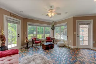 8106 Breezy Hill Dr, Browns Summit, NC 27214 - Photo 14