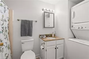310 Meadows Cir, Winston-Salem, NC 27104 - Photo 22