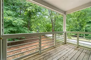 310 Meadows Cir, Winston-Salem, NC 27104 - Photo 24