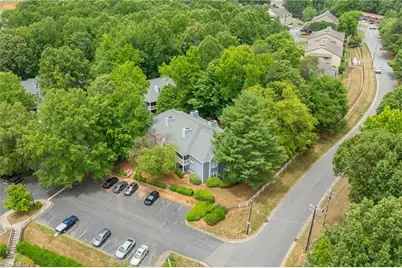 310 Meadows Circle, Winston-Salem, NC 27104 - Photo 28