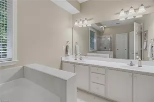 1203 Foxhaven Dr, Greensboro, NC 27455 - Photo 22