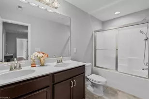 6201 Stonewick Dr, Jamestown, NC 27282 - Photo 26