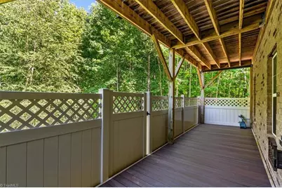 6201 Stonewick Drive, Jamestown, NC 27282 - Photo 34