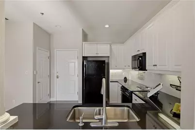 851 4th Street #20, Winston-Salem, NC 27101 - Photo 6
