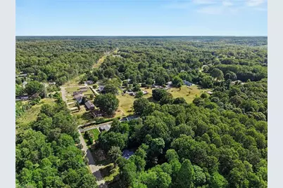 3901 Woodview Drive, Winston-Salem, NC 27106 - Photo 28