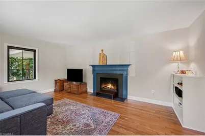 3901 Woodview Drive, Winston-Salem, NC 27106 - Photo 6