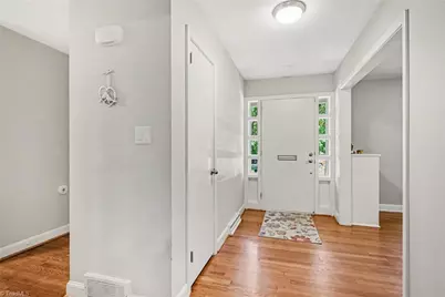 3901 Woodview Drive, Winston-Salem, NC 27106 - Photo 4