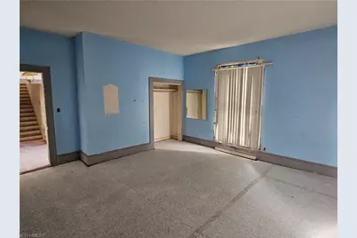 223 Lawsonville Avenue, Reidsville, NC 27320 - Photo 6