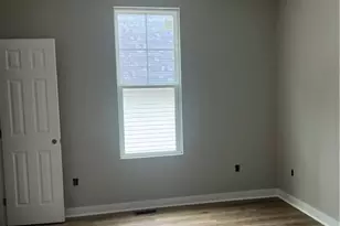 915 Redding Dr, High Point, NC 27260 - Photo 10