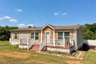 1001 Byrds Curve Rd, Elkin, NC 28621 - Photo 18
