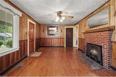 811 Cliffside Avenue, High Point, NC 27260 - Photo 4