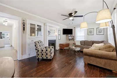 807 E Guilford Street, Thomasville, NC 27360 - Photo 4