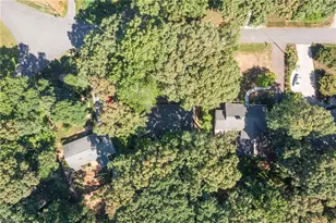 1011 Huntingdon Rd, Winston-Salem, NC 27104 - Photo 36