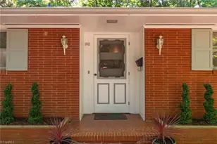1011 Huntingdon Rd, Winston-Salem, NC 27104 - Photo 4