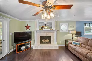 851 Holloway Church Rd, Lexington, NC 27292 - Photo 16