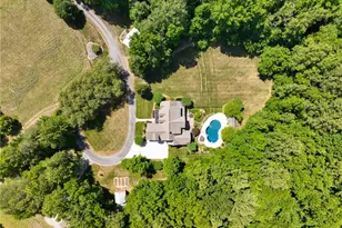 350 Abbotts Crossing, High Point, NC 27265 - Photo 6